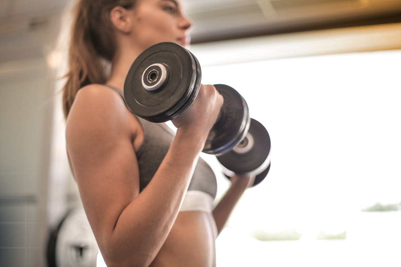 The Benefits of Strength Training for Women: Why You Should Lift Weights